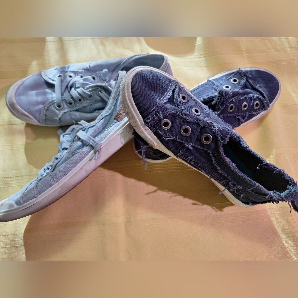 Casual Blue Distressed Sneakers for Women